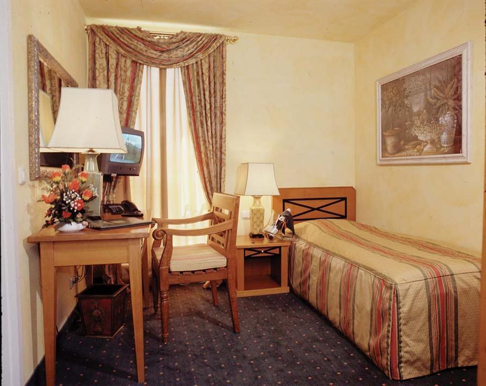 Hotel & Restaurant Alter Speicher Грайфсвалд Стая снимка